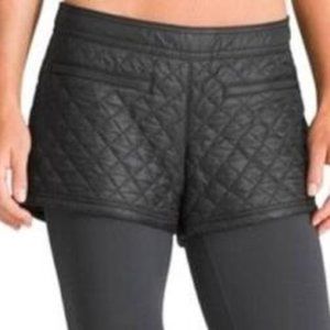 Athleta Toasty Buns Primaloft Quilted Shorts